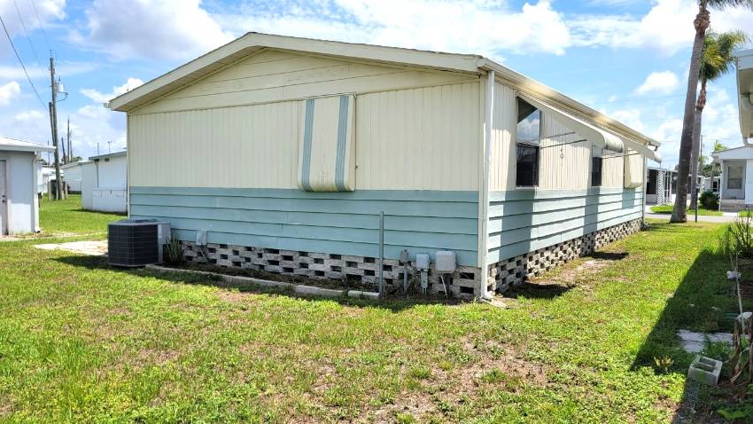 164 Valencia Dr. a Winter, FL Mobile or Manufactured Home for Sale